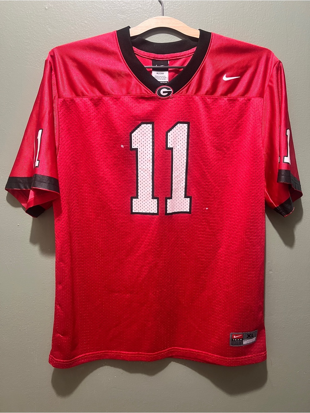 🏈 Georgia Bulldogs Nike Jersey – Youth XL 🐾